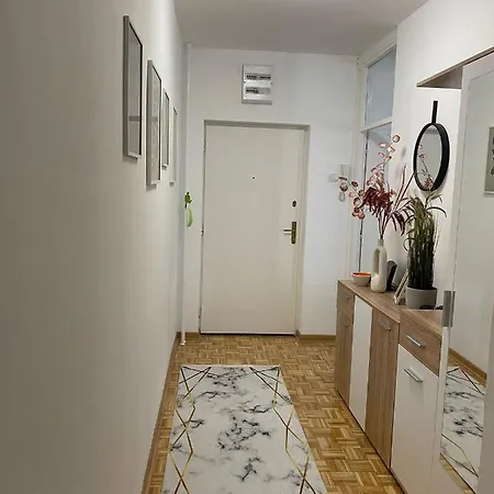 Arena 011 Apartment *